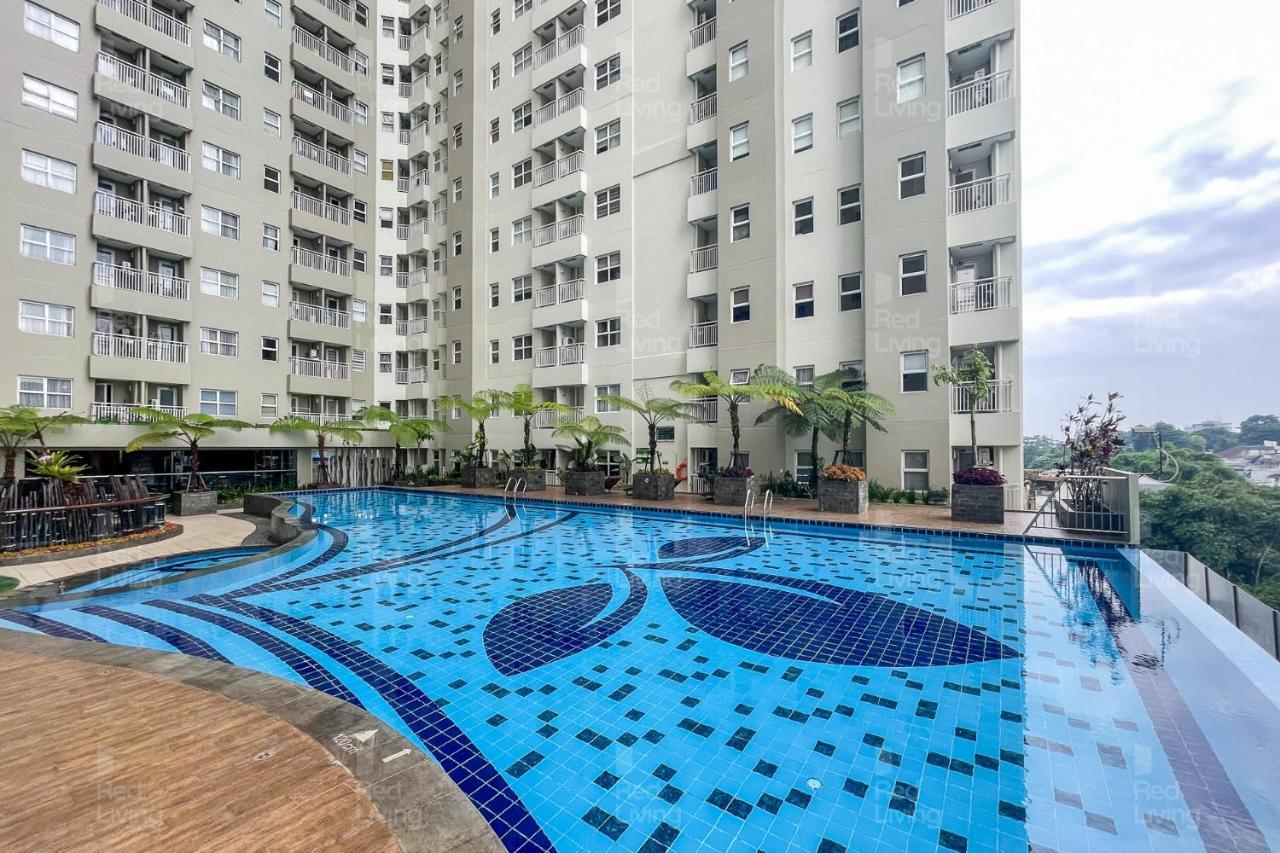 Redliving Apartemen Parahyangan Residence - Anton Rooms Bandung Esterno foto